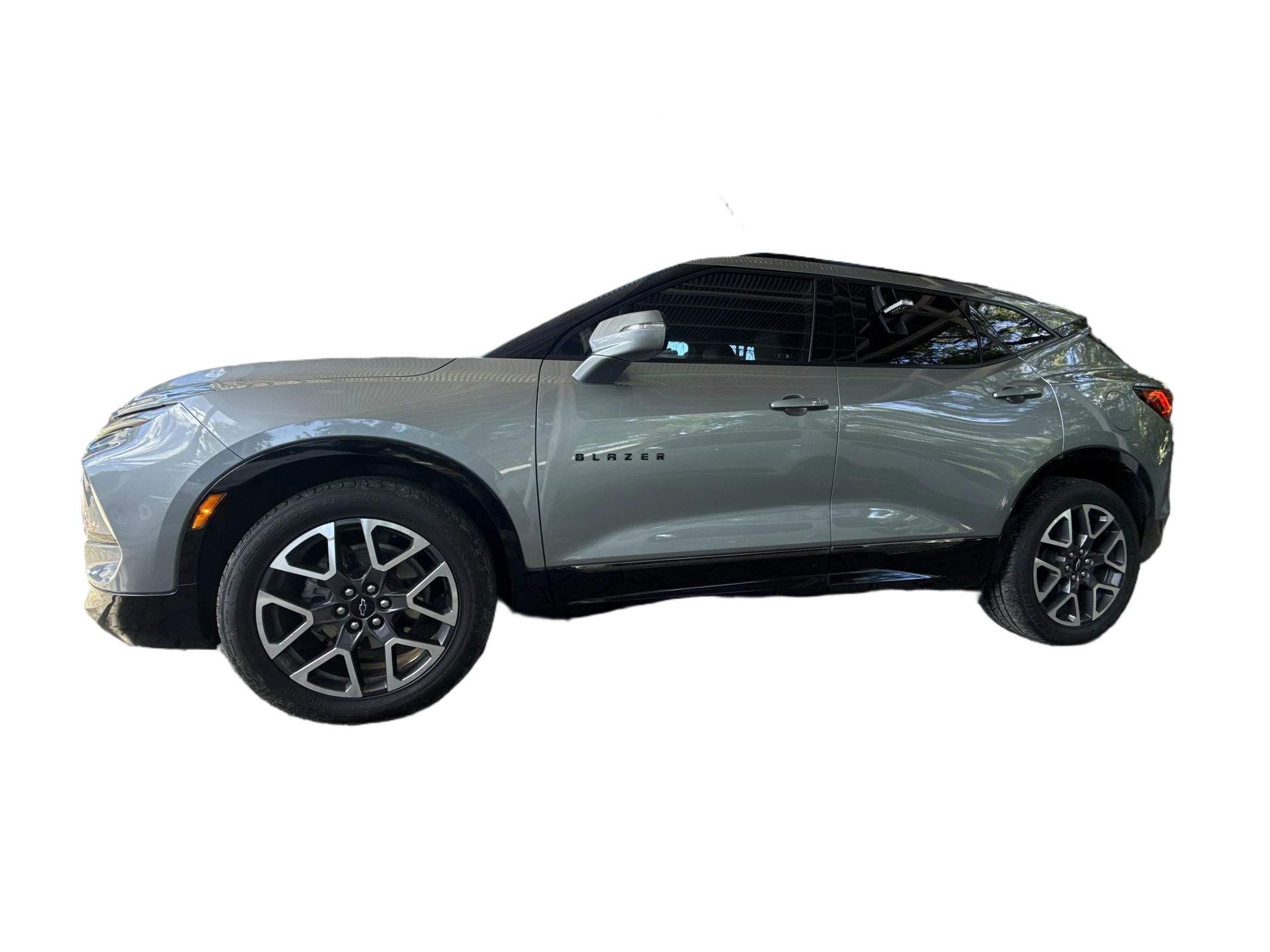 Exterior 4